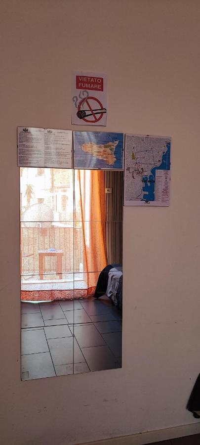 Apartamento Downtown Vicino Al Duomo CTA Exterior foto